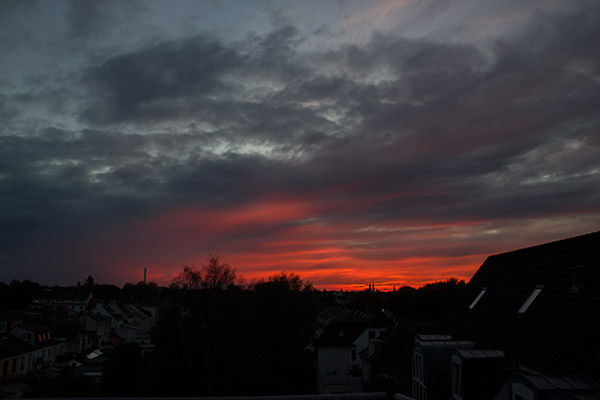 Sonnenuntergang über den Dächern von Bremen